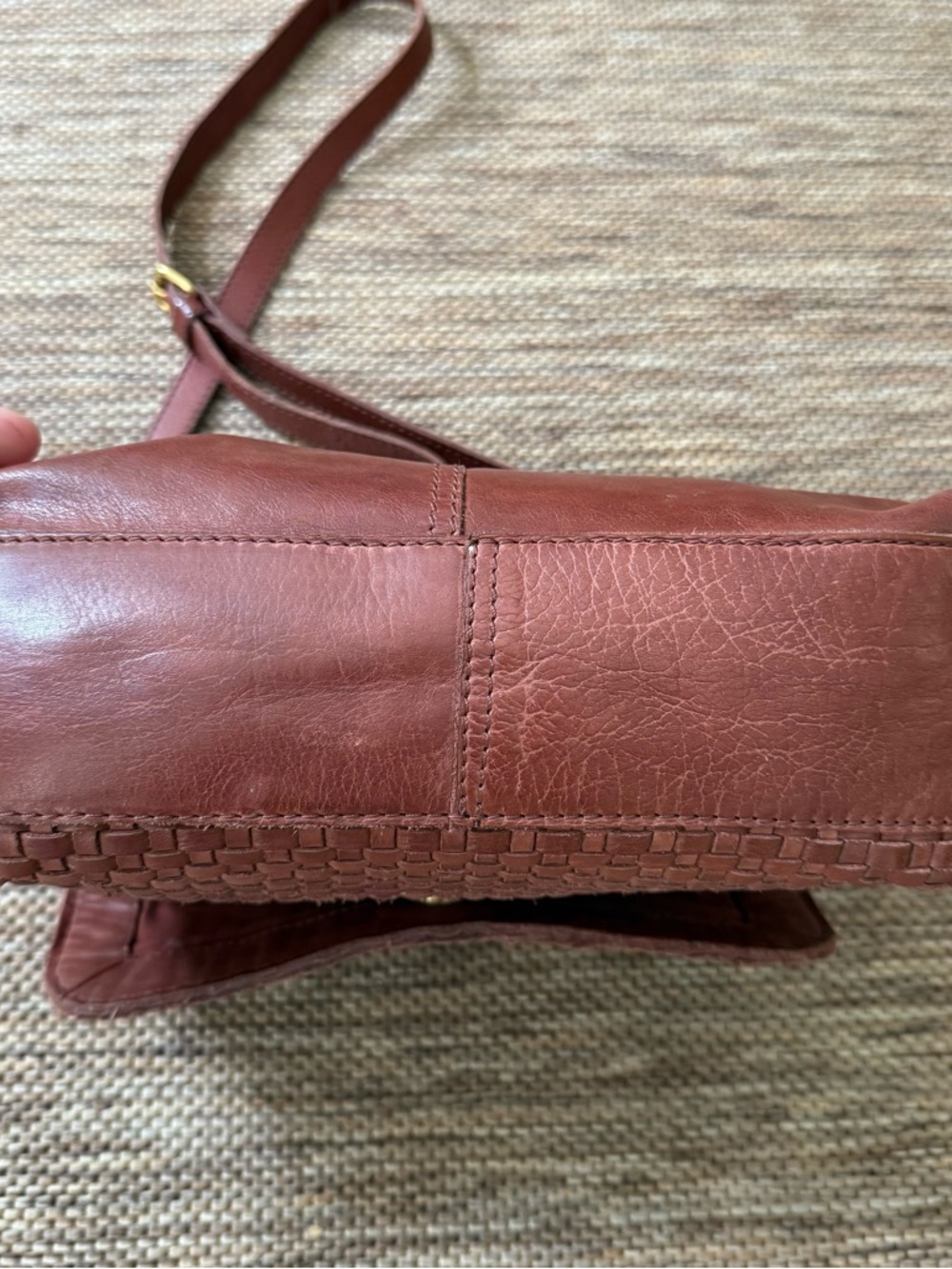 Woven Leather Crossbody Bag - Brown - Picture 4 of 8